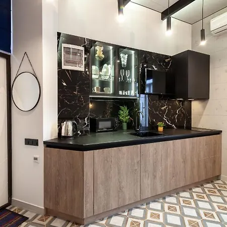 Leogrand Apartments On Shpytalna 21 Львов Экстерьер фото